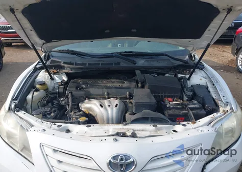 2009 Toyota Camry Le z USA, uszkodzony, nr VIN 4T1BE46K49U876680